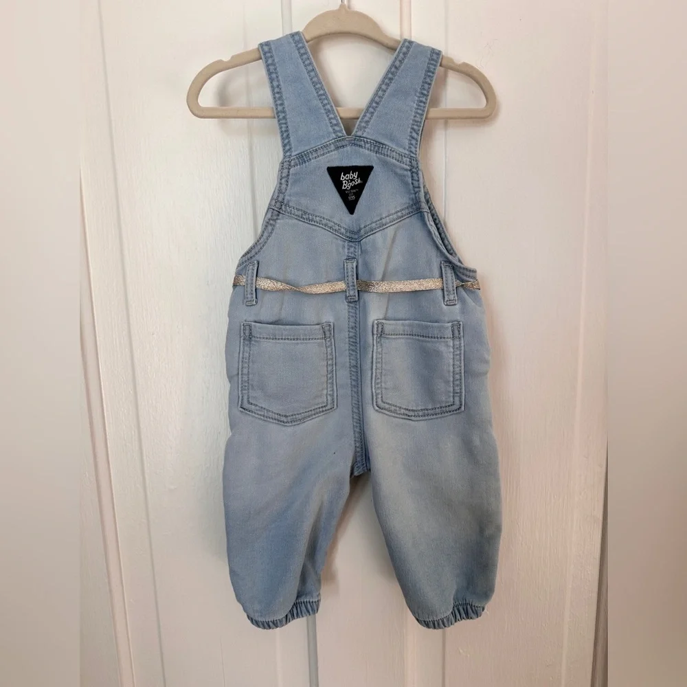 OshKosh B'gosh Baby Girls' Stretchy Knit Denim Overalls size 6 months - Picture 2 of 7